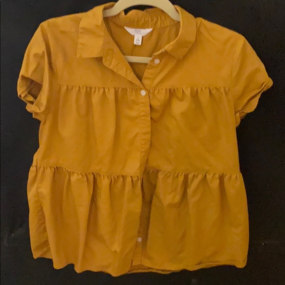 Mustard short sleeve top